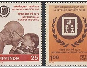 India 1979 International Year of The Child ( Gandhi with a Child - Indian IYC Emblem ) Set of 2 Stamps Mint Unhinged